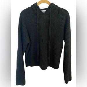 Victoria Secret PINK crop knit ribbed pull over hoodie size medium in black